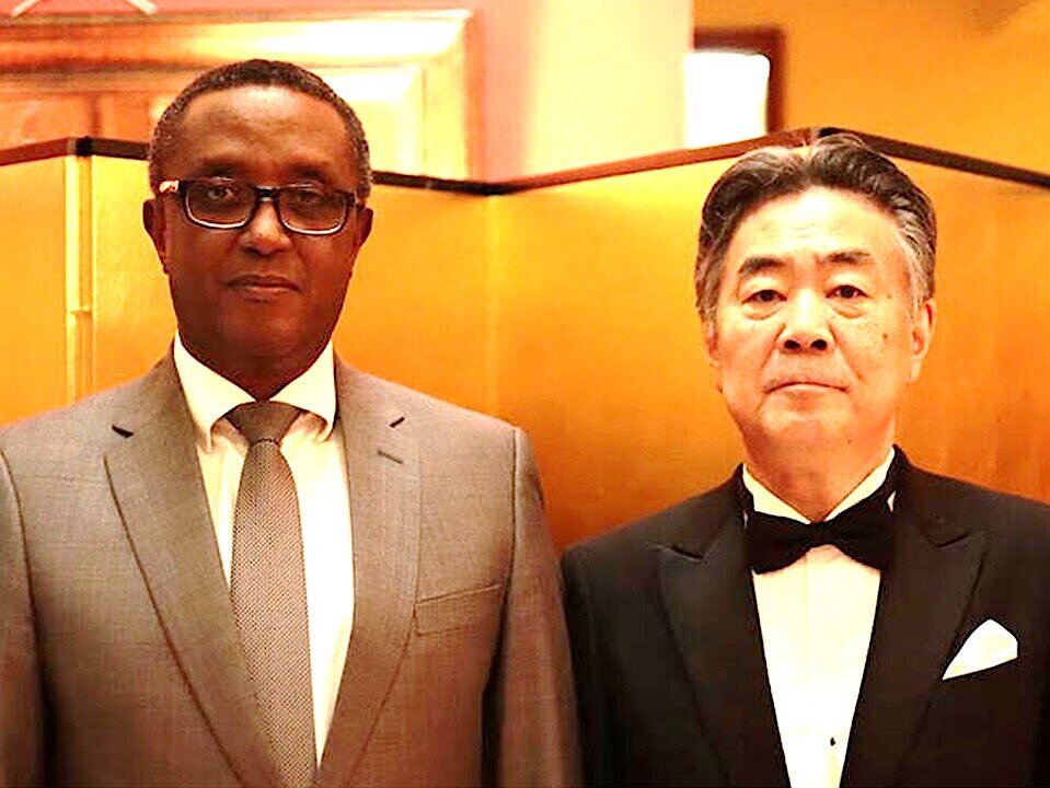 [Translate to Japanese:] 