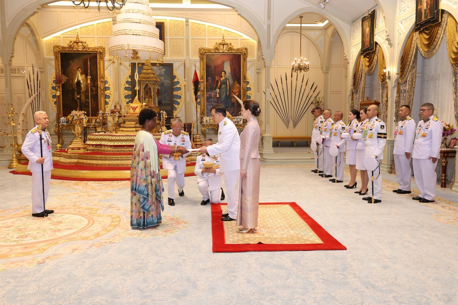 [Translate to 日本語:] 